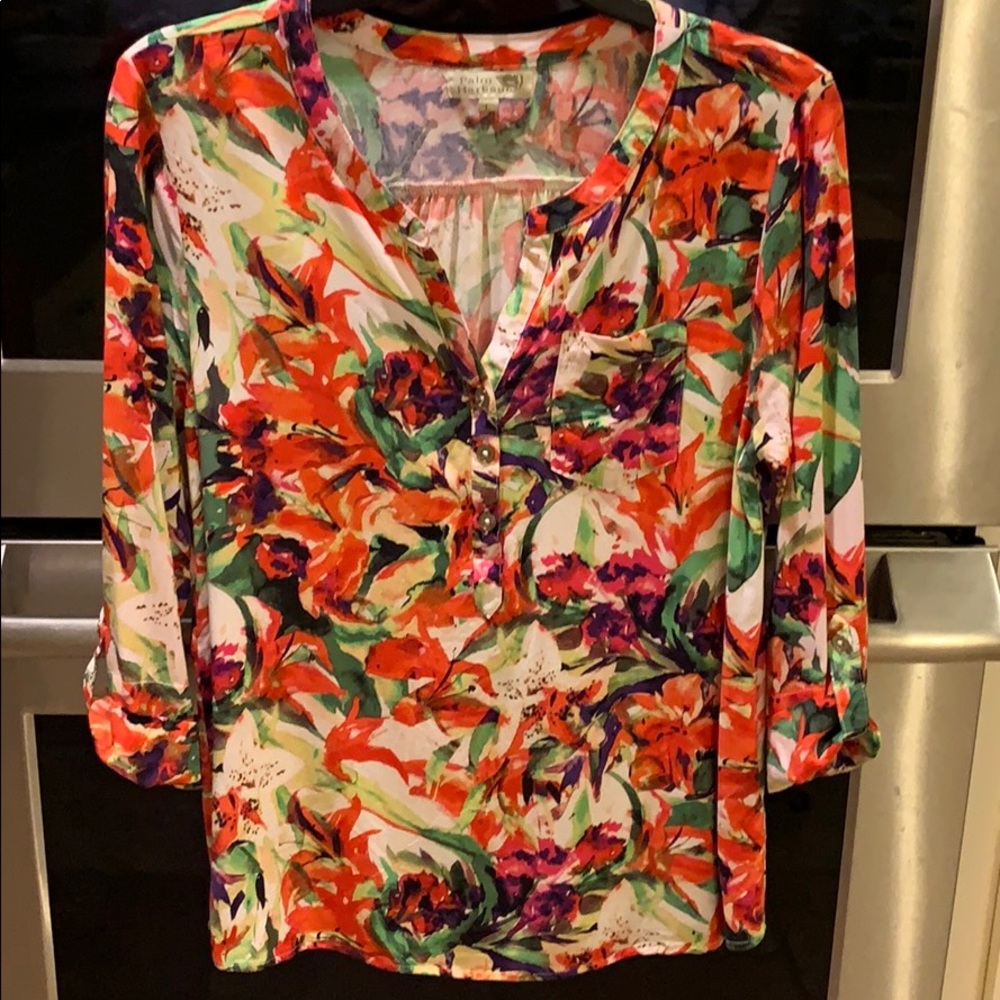 Palm Harbor size large 3/4 roll up sleeves blouse.
